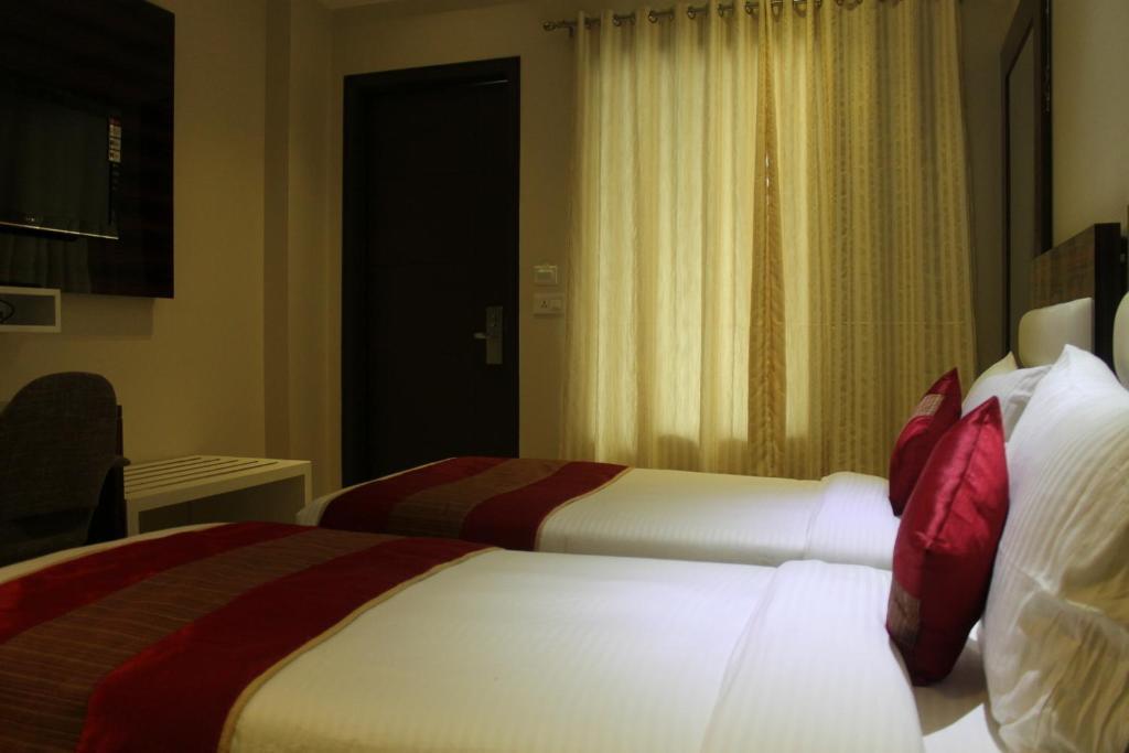 Hotel Gulnar ニューデリー 部屋 写真
